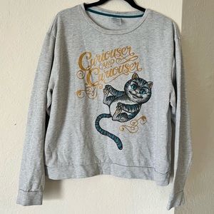 Disney Parks Alice in Wonderland Sweatshirt Size XL